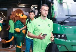 记者谈斯帕吉奇受伤：关窗后对三中卫体系影响蛮大，改四后卫吧