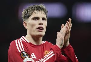 天空体育：切尔西相信能低于5000万镑签加纳乔 目前没计划买后卫