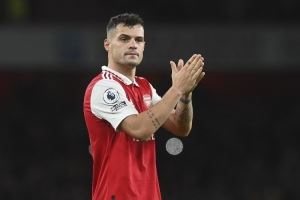 迪福：扎卡去桑德兰前咨询了我；枪手球员和热刺球员联系很正常