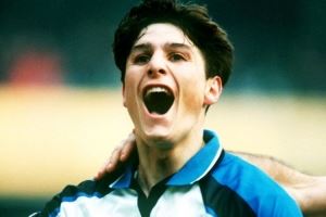 萨内蒂：永远记得对阵维琴察的首秀 能担任15年国米队长意义非凡