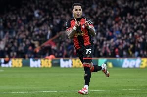 出任10号位，小克鲁伊维特：不能总想着自己射门为自己而战