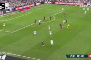 这就是国家德比🤯皇萨中场缠斗人仰马翻，数数10秒内几次犯规？